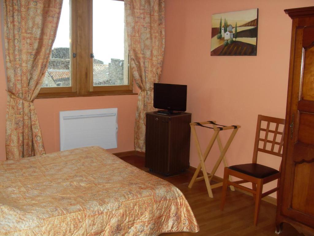 Hotel La Bastide Du Soleil Vinezac Habitación foto