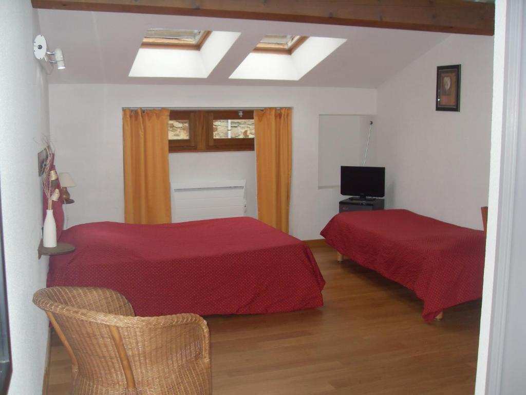 Hotel La Bastide Du Soleil Vinezac Habitación foto